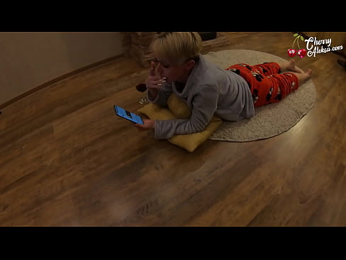 ❤️ Traks Blondīne sūc milzīgu locekli sūc un lēkā uz tā - anālais sekss Kaltais porno pie mums lv.credit-assorti.ru